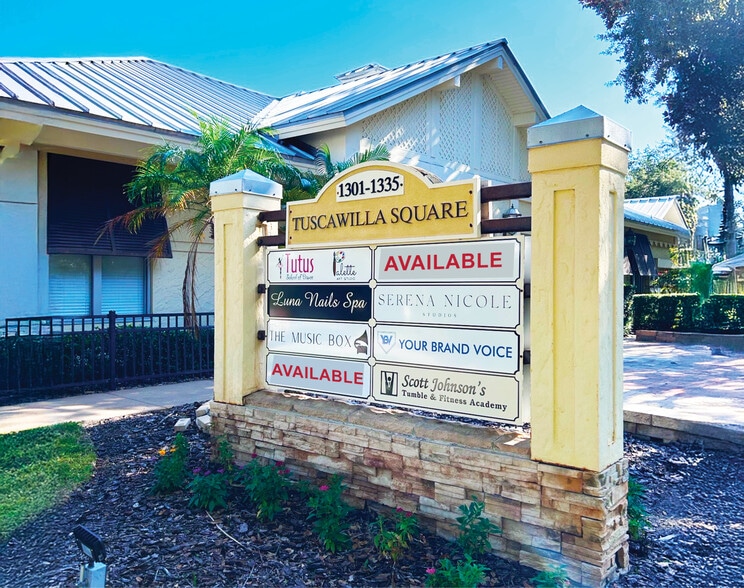 More Photos Of 1305-1335 Winter Springs Blvd, Winter Springs Storefront For Lease