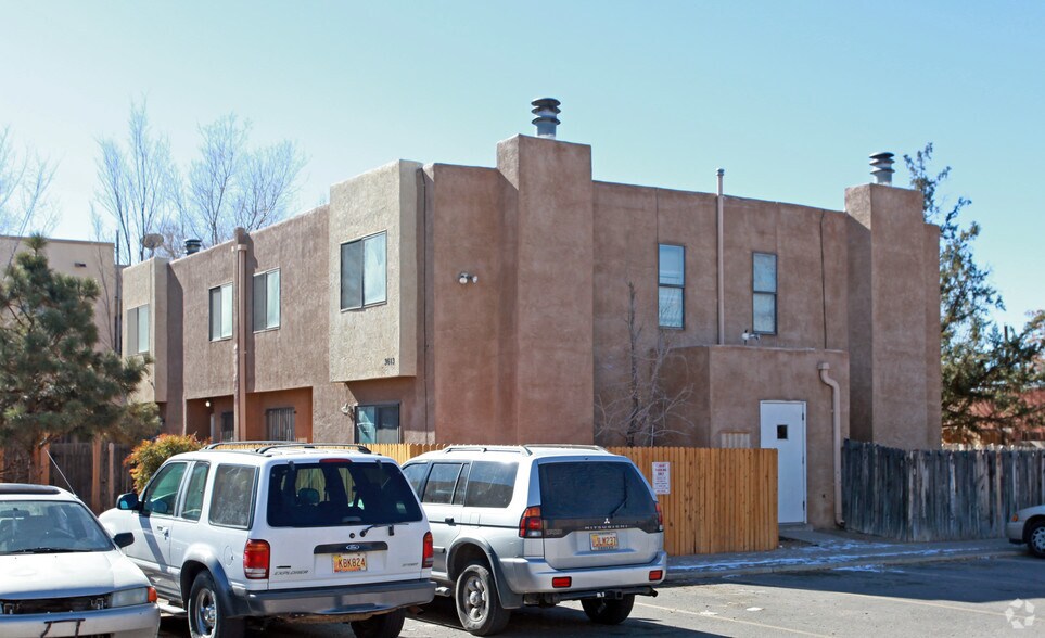 More Photos Of 3609-3613 Wellesley Dr NE, Albuquerque Apartments For Sale