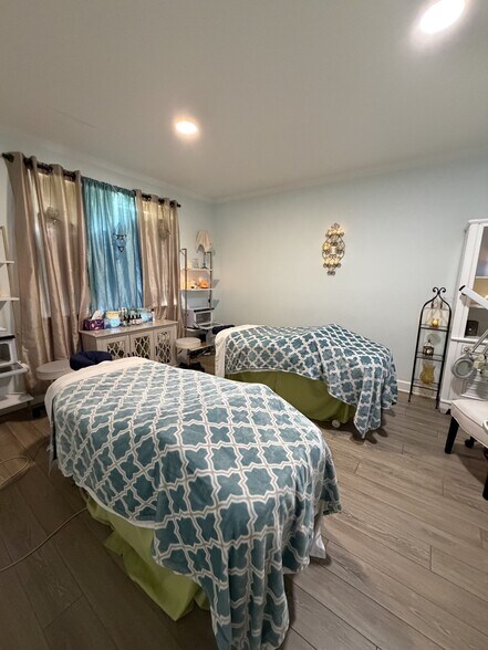 More Photos Of 10175 Fortune Pky, Jacksonville Office For Sale