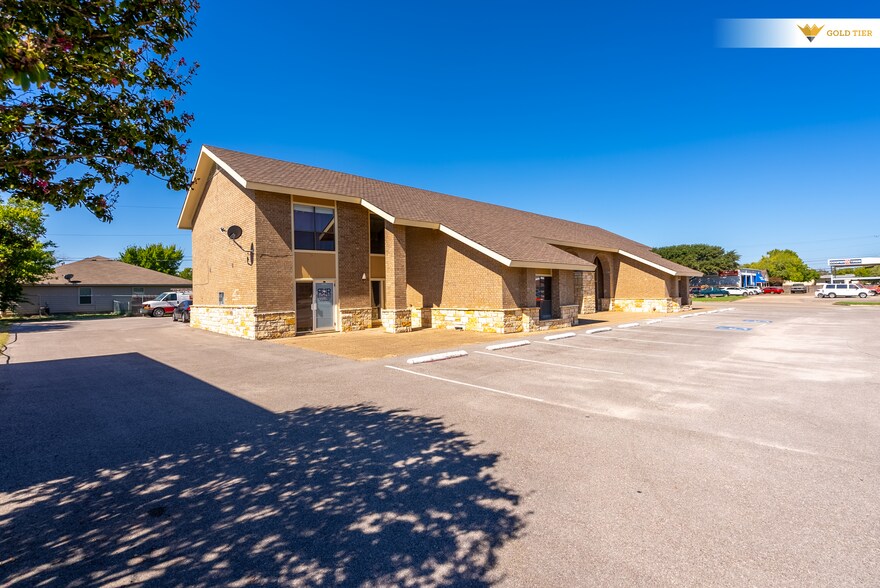 More Photos Of 2508 Williams Dr, Georgetown Loft Creative Space For Lease