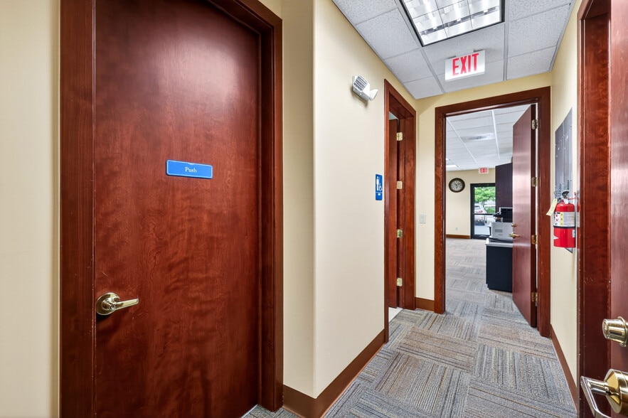 More Photos Of 200 N Argonne Rd, Spokane Office For Lease