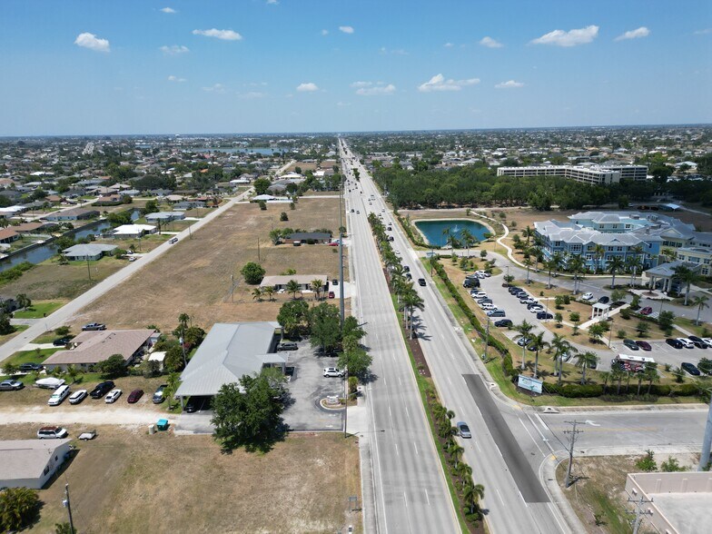 More Photos Of 1510 SW Santa Barbara Blvd, Cape Coral Medical For Lease