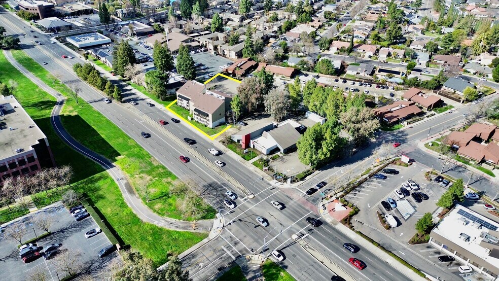 More Photos Of 1625 W March Ln, Stockton Office For Lease