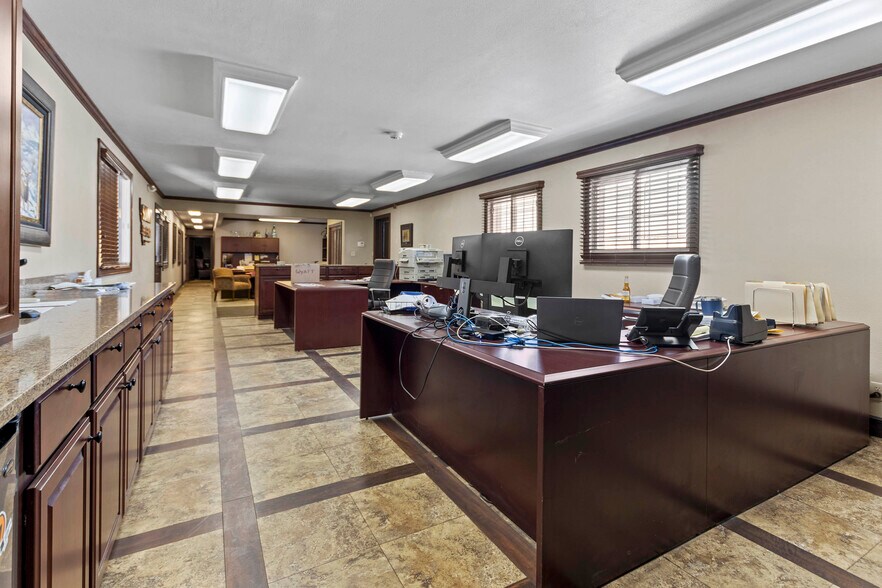 More Photos Of 1005 S Montana St, Butte Warehouse For Sale