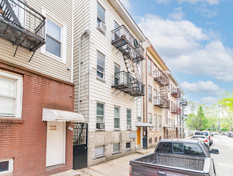 More Photos Of 369 E Kinney St, Newark Apartments For Sale