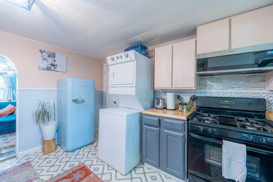 More Photos Of 1101 S Rogers St, Bloomington Multifamily For Sale