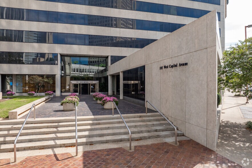 More Photos Of 105 W Capitol Ave, Little Rock Office For Sale