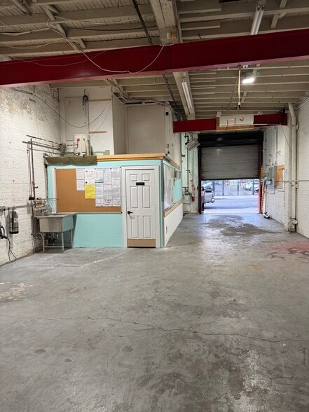 More Photos Of 149 Hull St, Brooklyn Warehouse For Sale