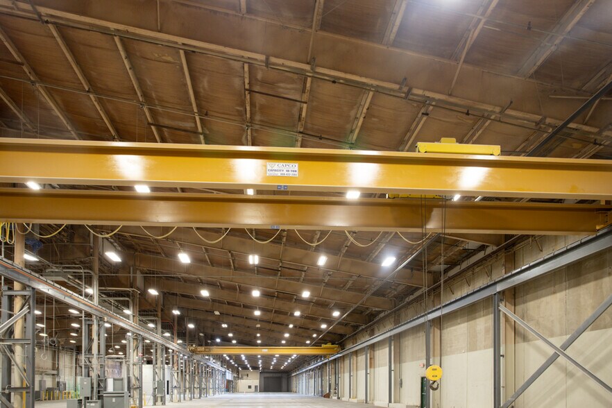 More Photos Of 63 Water St, Fall River Warehouse For Lease