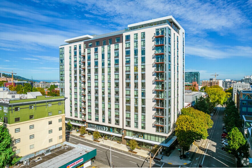 More Photos Of 1221 SW 11th Ave, Portland Apartments For Lease