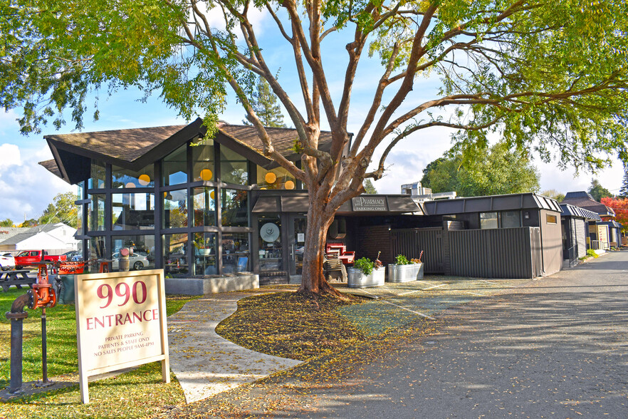 Primary Photo Of 990 Sonoma Ave, Santa Rosa Medical For Lease