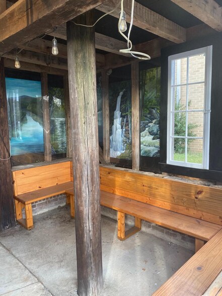 More Photos Of 121 Main St, Lovingston Restaurant For Sale
