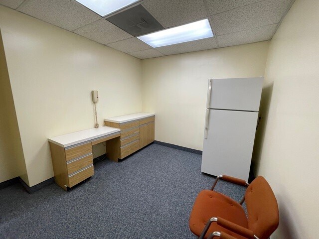 More Photos Of 100 Elden St, Herndon Medical For Sale