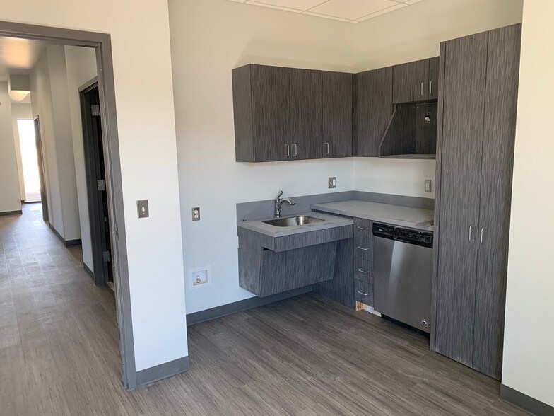 More Photos Of 15108 Traditions Blvd, Edmond Office For Lease