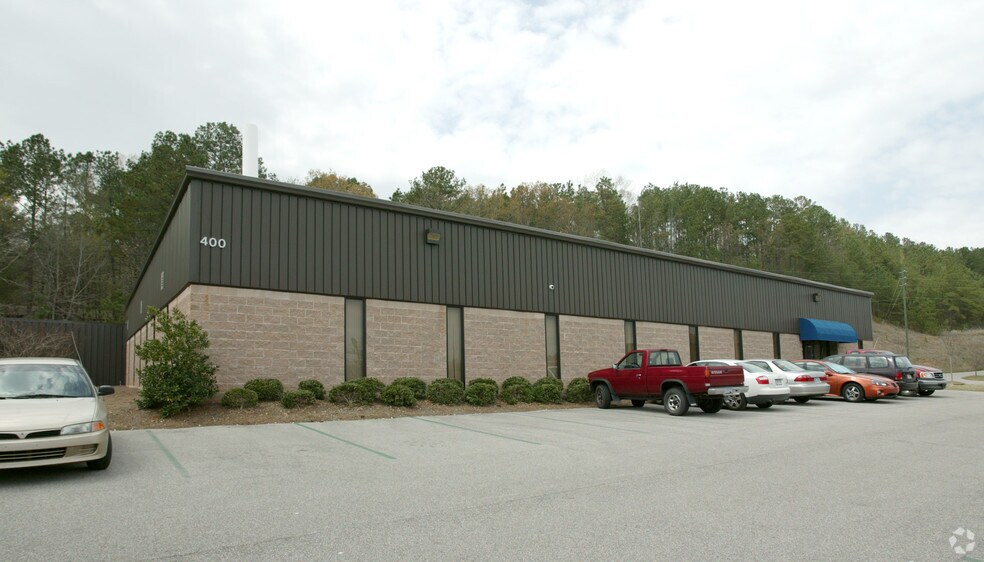 More Photos Of 2148 Pelham Pky, Pelham Office For Lease