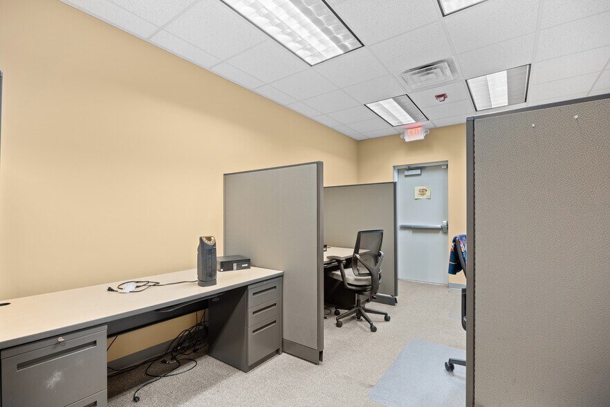 More Photos Of 160 Willbrook Blvd, Pawleys Island Office For Lease