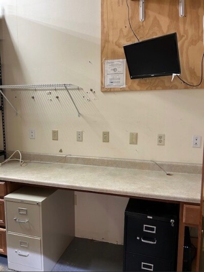 More Photos Of 8740 Montgomery Rd, Cincinnati Unknown For Lease