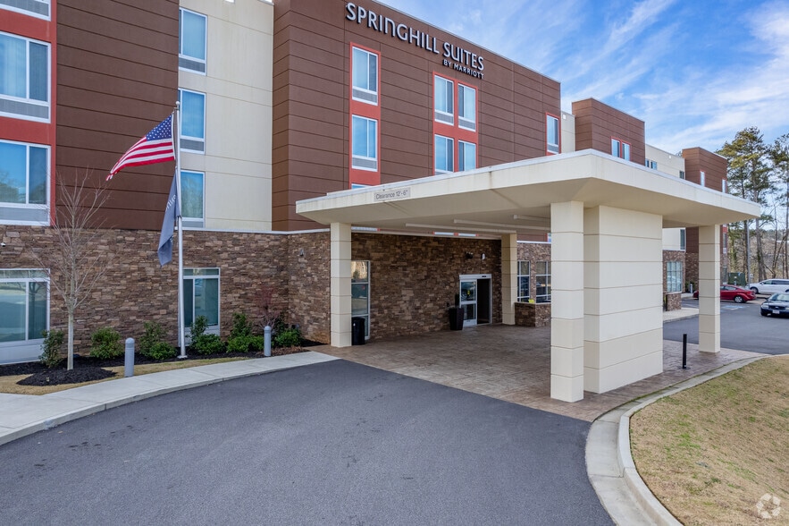 More Photos Of 1360 Old Roswell Rd, Roswell Hotel For Sale