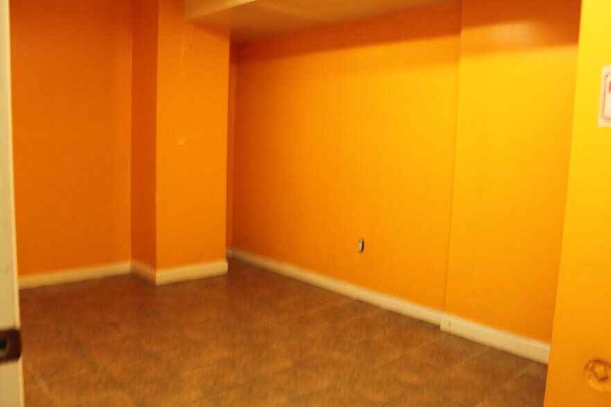 More Photos Of 531 52nd St, Brooklyn Apartments For Sale
