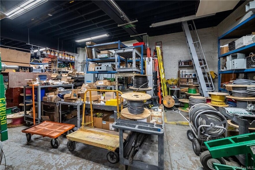 More Photos Of 412 City Island Ave, Bronx Warehouse For Sale