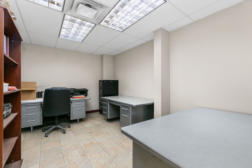 More Photos Of 6193 Berwick Dr, Cheyenne Warehouse For Sale