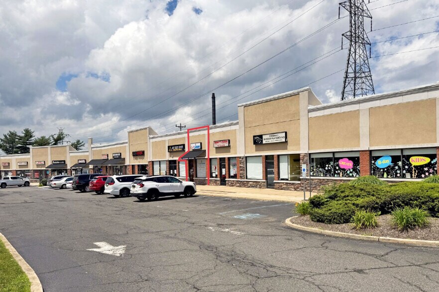 Primary Photo Of 881 Main St, Sayreville Freestanding For Lease
