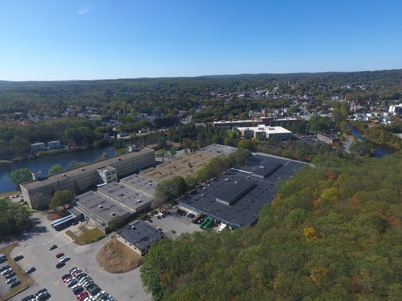 More Photos Of 35 Optical Dr, Southbridge Warehouse For Sale