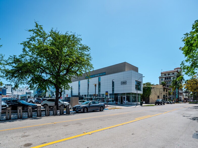 More Photos Of 1661 Jefferson Ave, Miami Beach Storefront For Lease