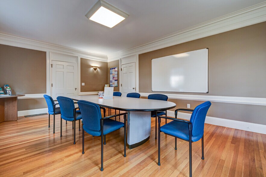 More Photos Of 8 Church St, Westborough Office Residential For Lease