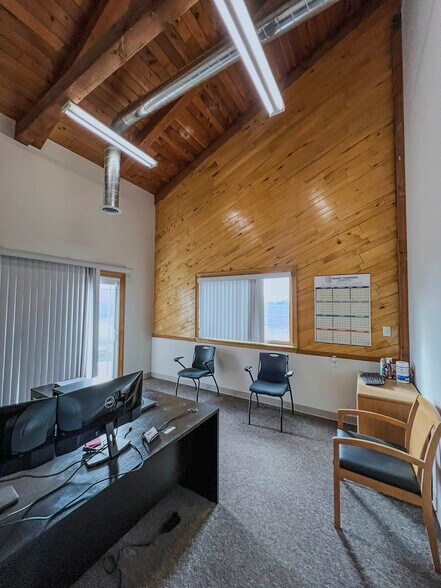 More Photos Of 12565 County Road 2, Brighton Flex For Lease