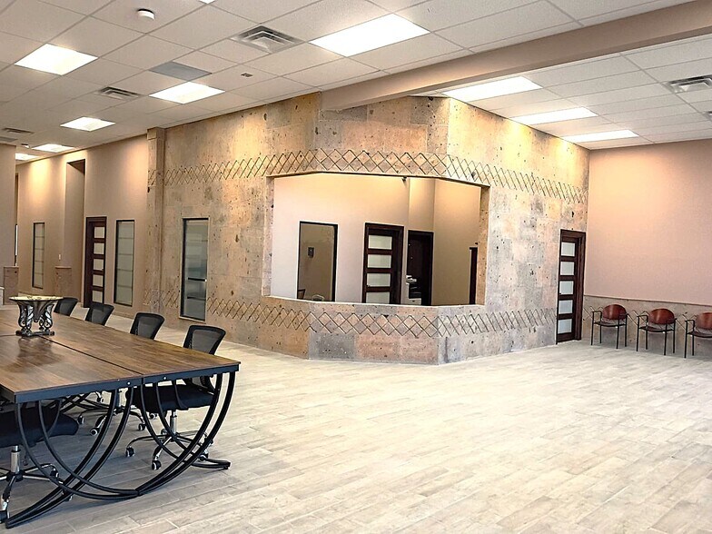 More Photos Of 12710 Montana Ste B-16, El Paso Coworking Space