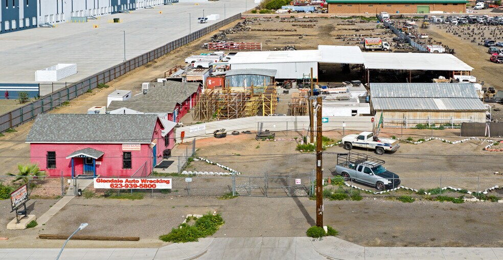 More Photos Of 6424 W Orangewood Ave, Glendale Contractor Storage Yard For Lease
