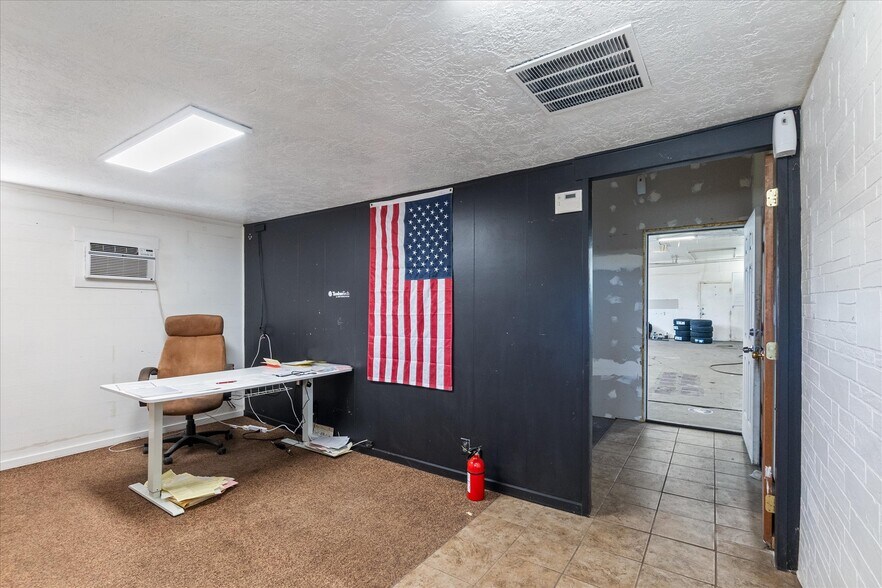 More Photos Of 146 W Malvern Ave, Salt Lake City Industrial For Sale