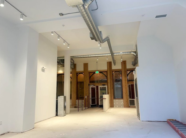 More Photos Of 2870-2880 California St, San Francisco Apartments For Lease