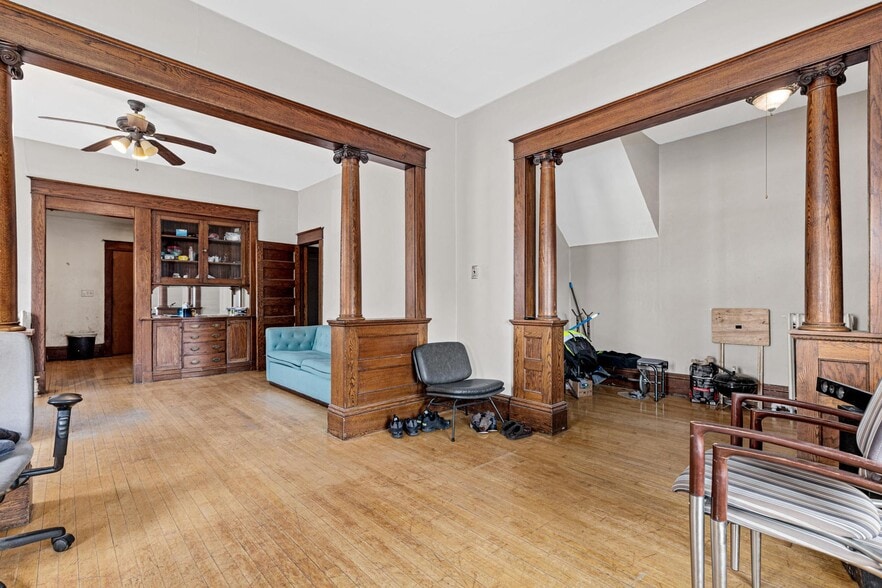 More Photos Of 3024 Chicago Ave, Minneapolis Apartments For Sale