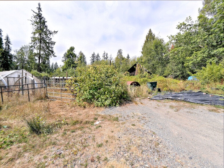 More Photos Of 17204 Northup Way, Bellevue Land For Sale