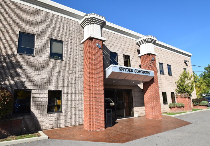 More Photos Of 4600 Main St, Williamsville Medical For Lease