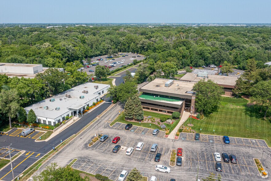 More Photos Of 1245-1247 Milwaukee Ave, Glenview Office For Lease