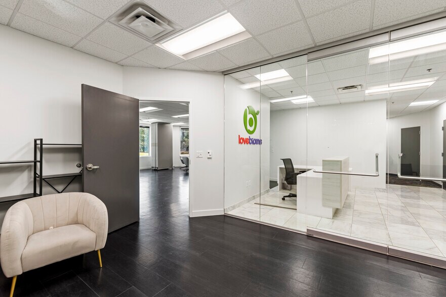 More Photos Of 5252 N Edgewood Dr, Provo Office For Lease