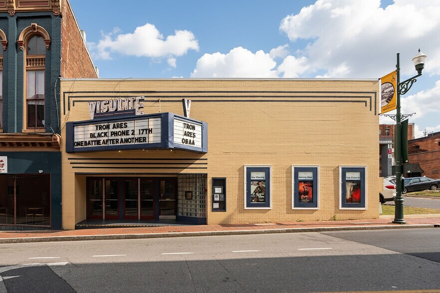 More Photos Of 12 N Augusta St, Staunton Movie Theatre For Sale
