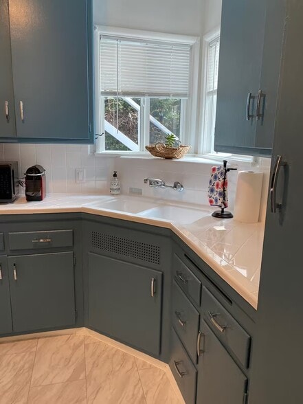 More Photos Of 14524-14530 Dickens St, Sherman Oaks Apartments For Sale