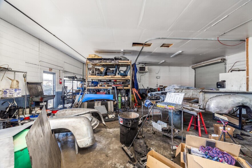 More Photos Of 511 N 1300 E, St George Warehouse For Sale