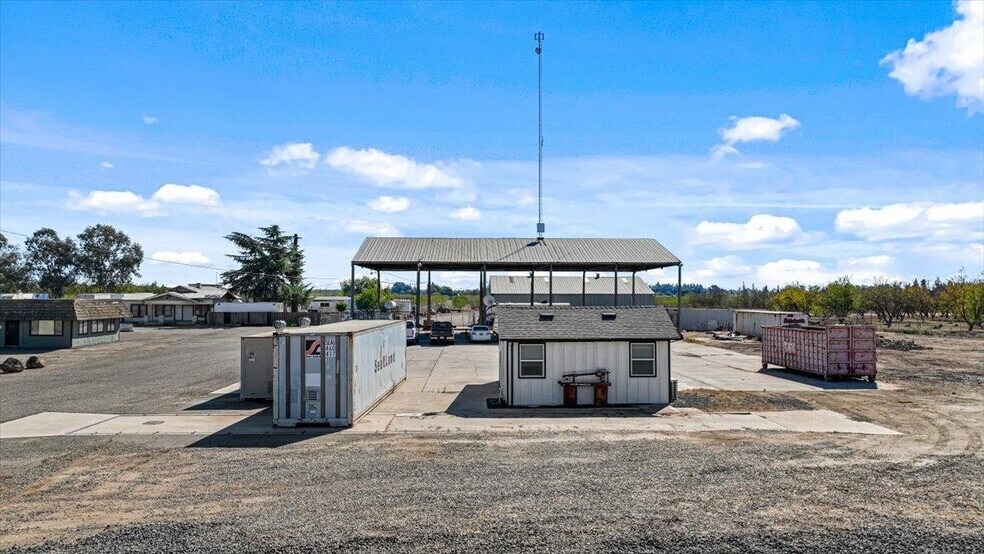 More Photos Of 5600 State Highway 108, Oakdale Warehouse For Lease