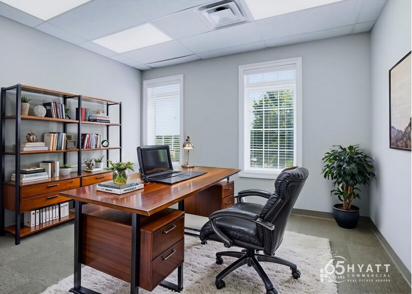 More Photos Of 23076 Three Notch Rd, California Office For Lease