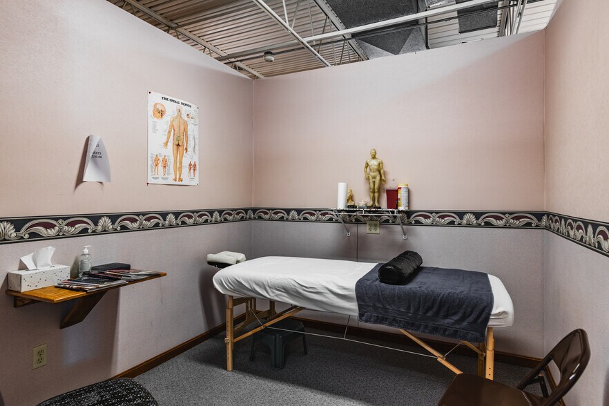 More Photos Of 800 Division St, Parkersburg Medical For Sale