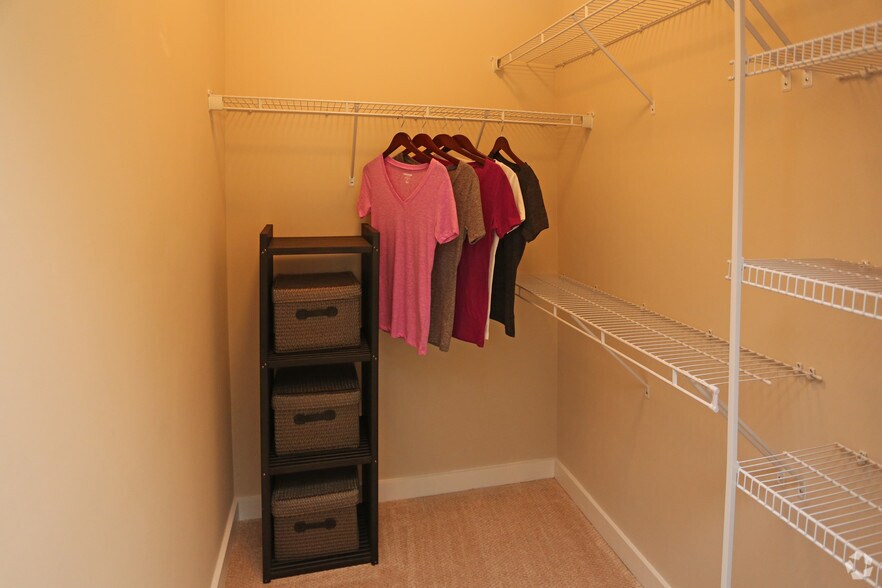 More Photos Of 5501 45th Ave, Hyattsville Apartments For Lease