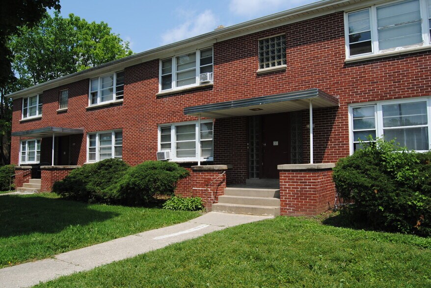 More Photos Of 2840 N 76th St, Milwaukee Apartments For Sale