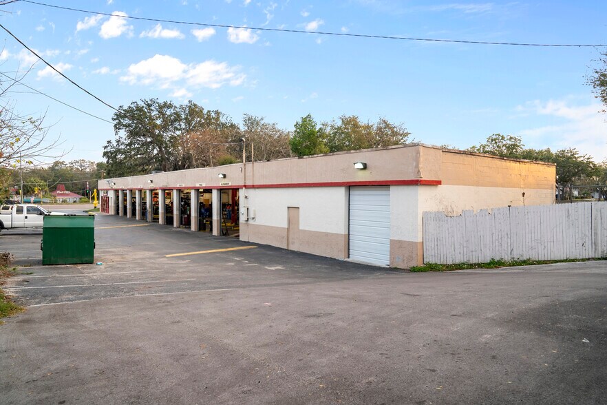 More Photos Of 1209 W Brandon Blvd, Brandon Auto Repair For Sale