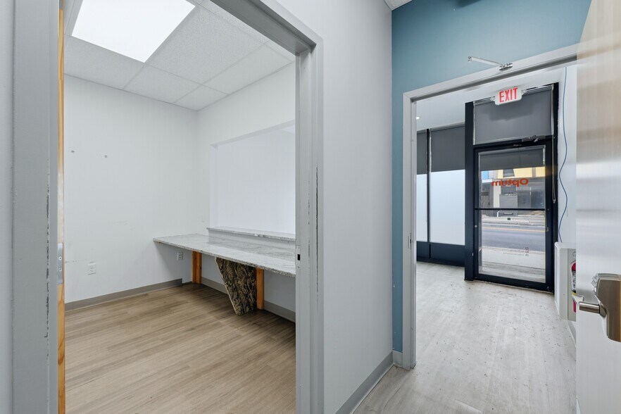 More Photos Of 430-432 Broadway, Bayonne Storefront For Lease