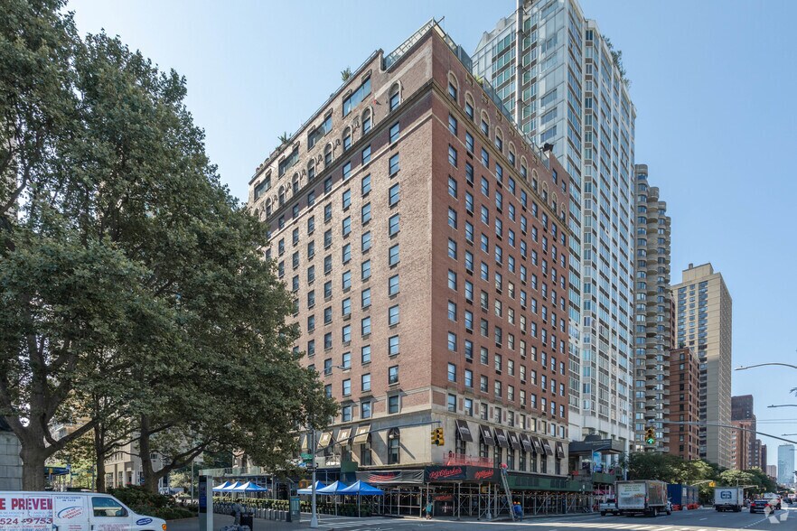 More Photos Of 1889 Broadway, New York Hotel For Lease